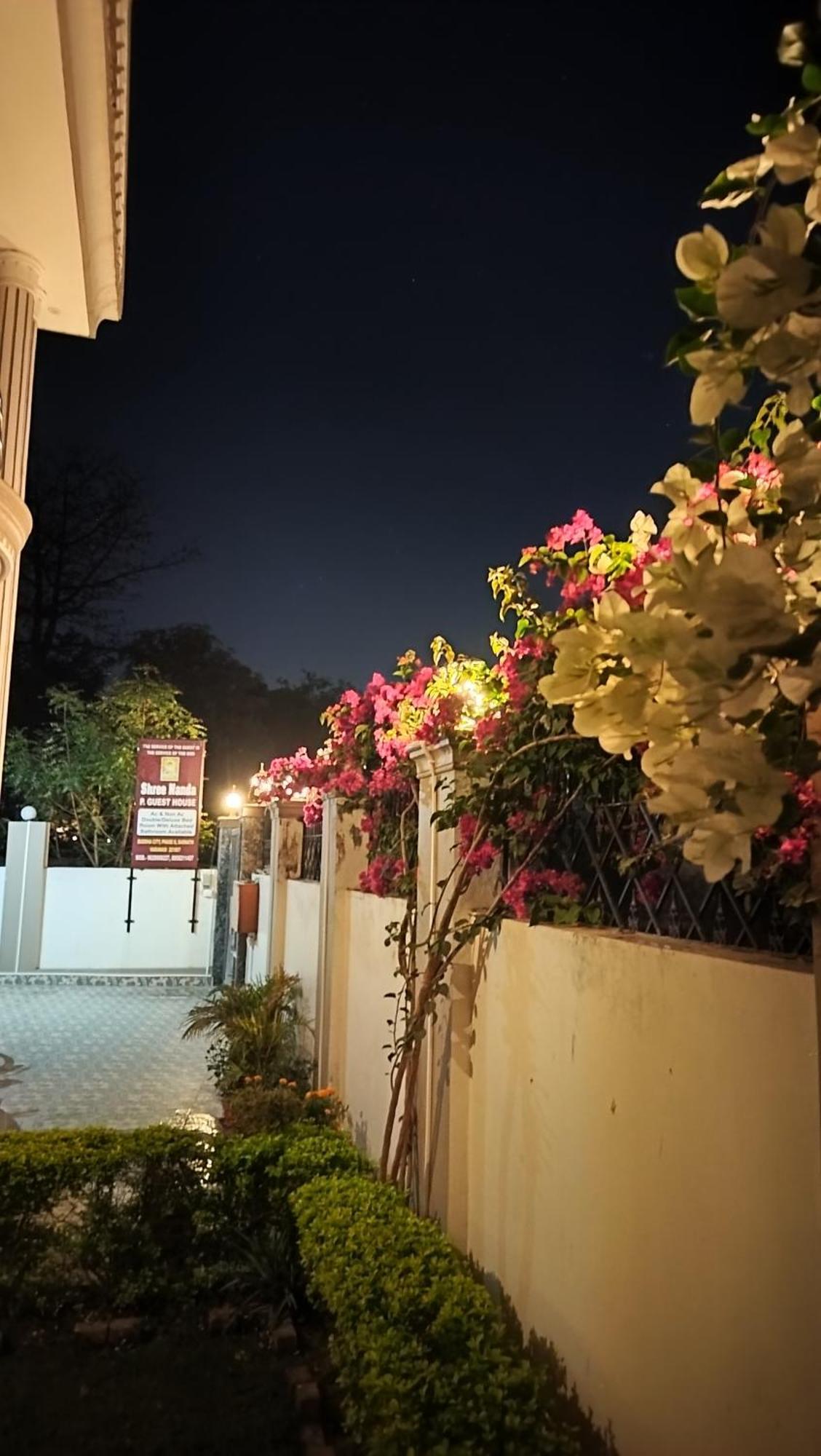 Shree Nanda Guest House Varanasi Eksteriør bilde